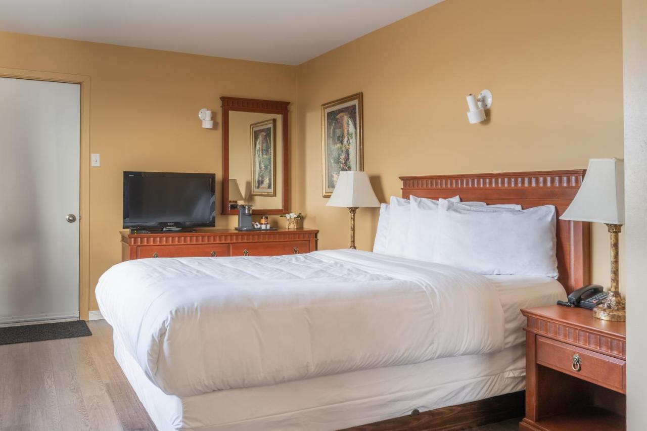 Hotel Motel La Vigie Matane Exterior photo