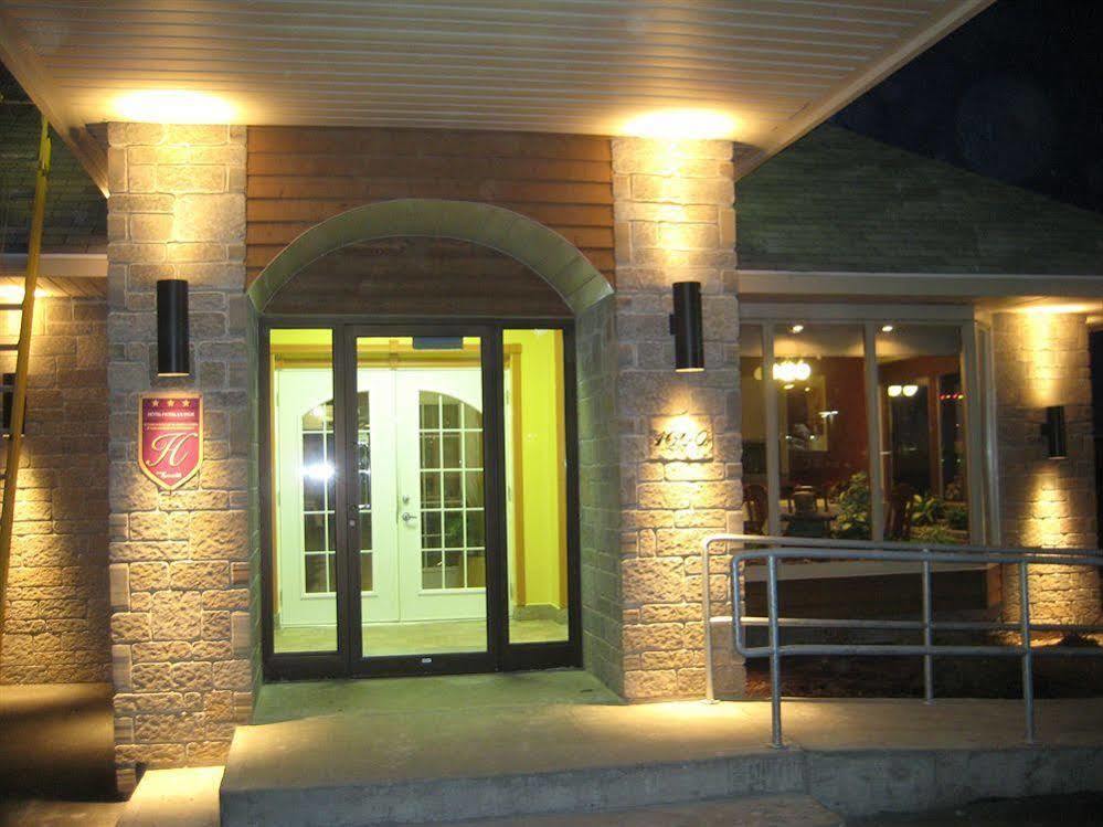Hotel Motel La Vigie Matane Exterior photo