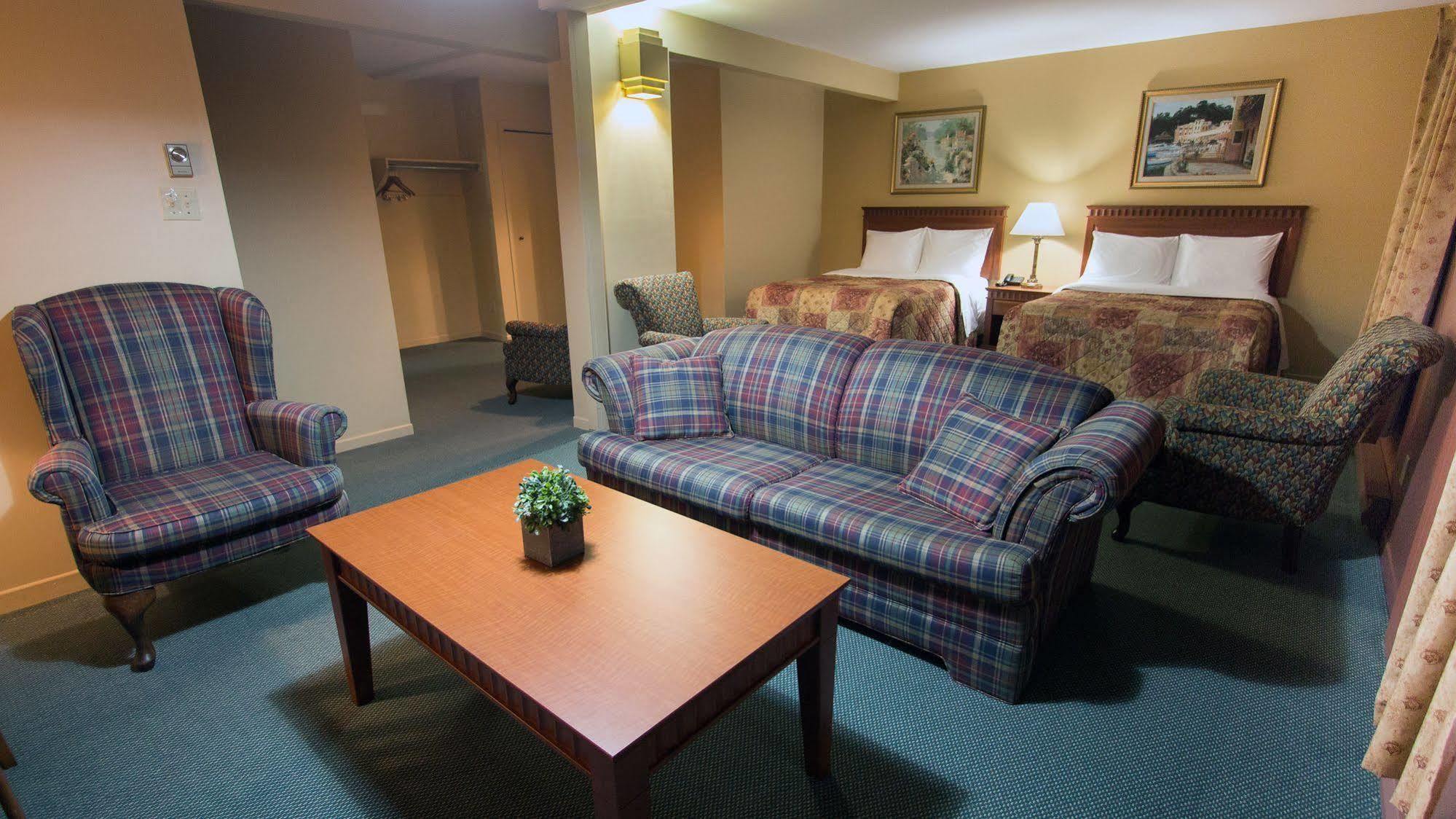 Hotel Motel La Vigie Matane Exterior photo